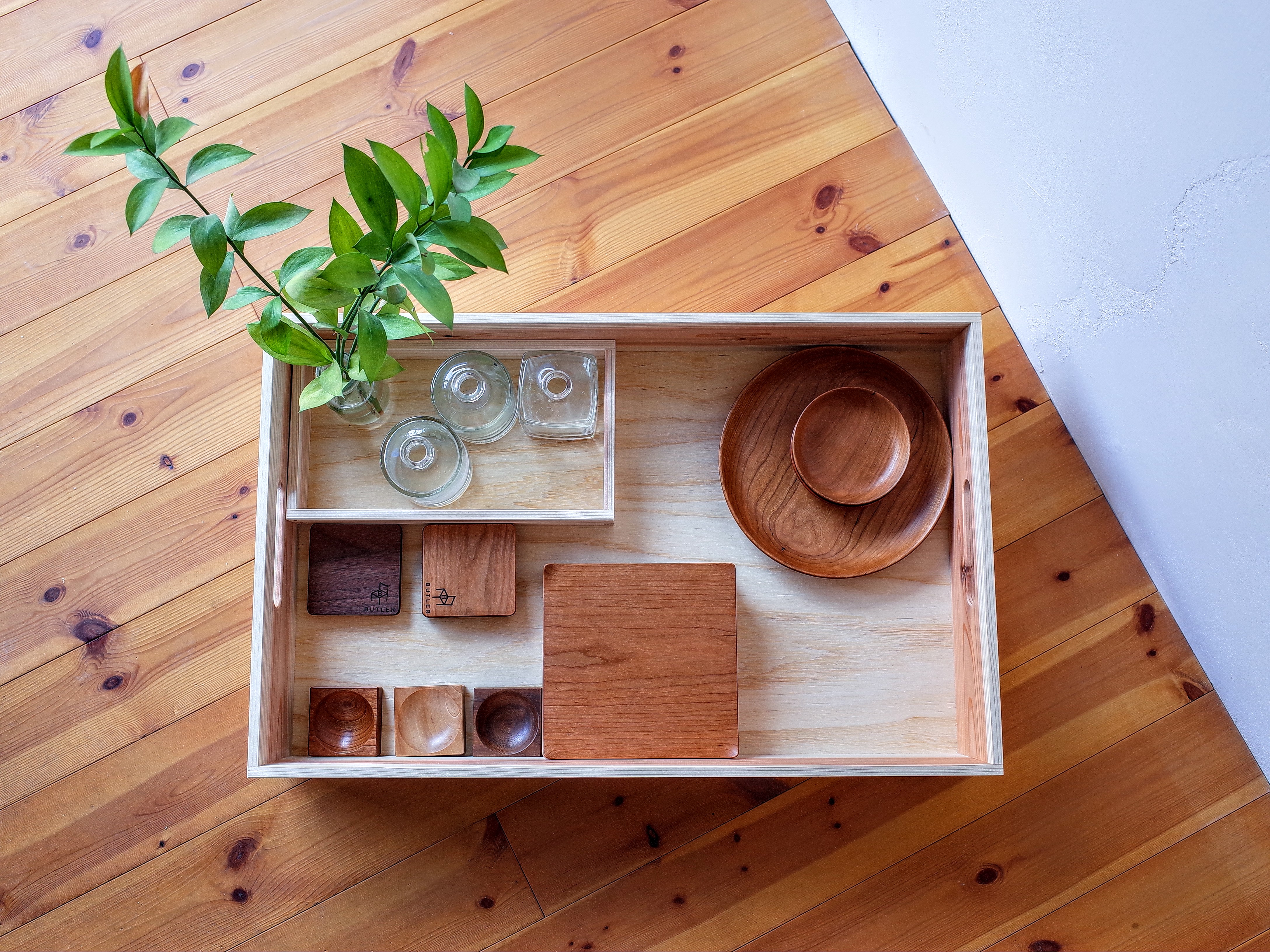 杉製平箱 | BUTLER furniture & craft