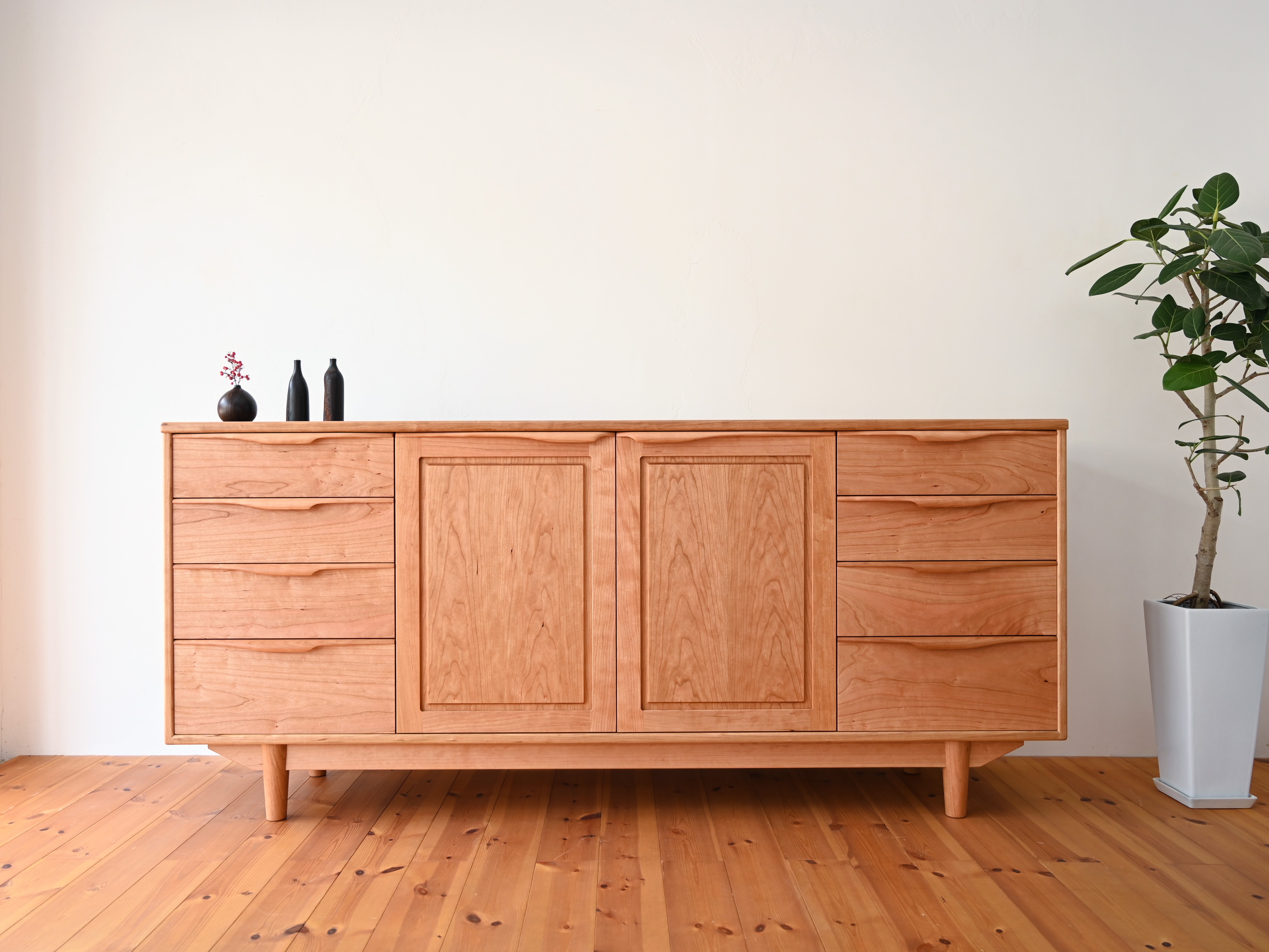 5E51ED03-0CC6-4AF5-AC63-